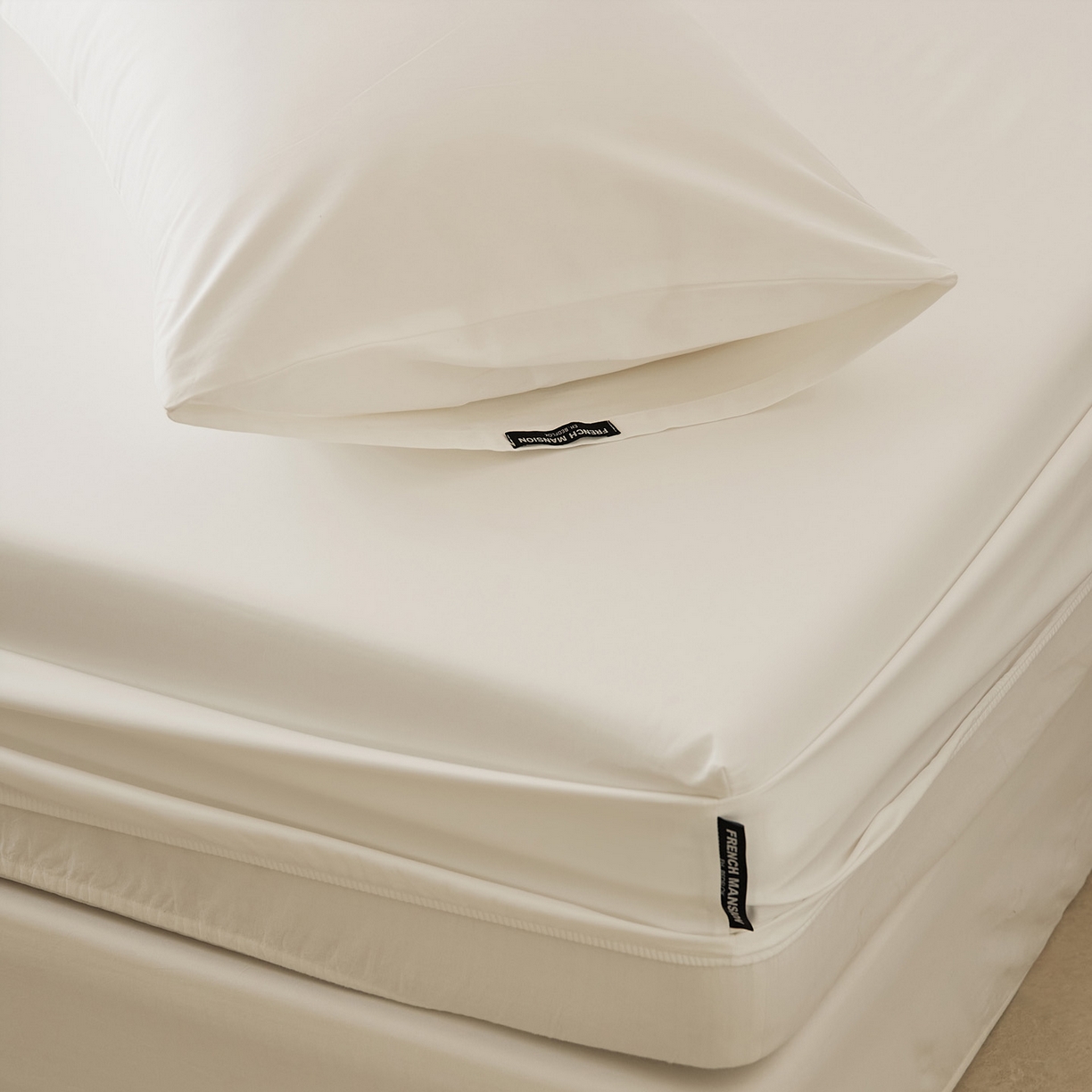 91家纺网 家纺一手货源 找家纺 EH家居 2026新款长绒棉安缦之境单品系列单床笠 安缦之境-月影白