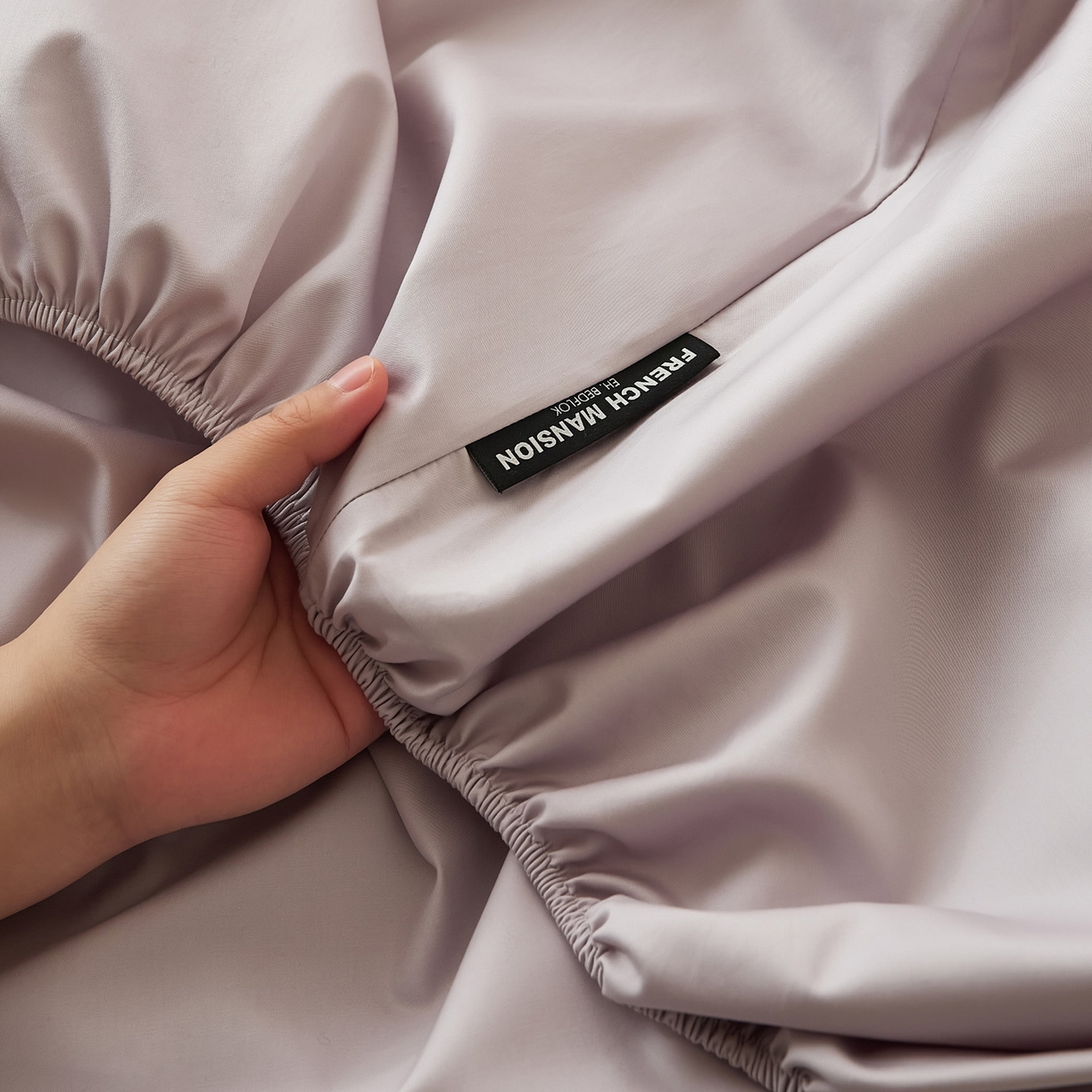 91家纺网 家纺一手货源 找家纺 EH家居 2026新款长绒棉安缦之境单品系列单床笠 安缦之境-灰樱紫