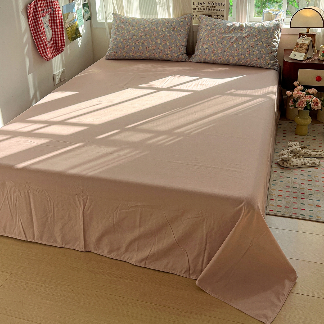 91家纺网 家纺一手货源 找家纺 水墨江南 2026新款加厚仿棉古法水洗棉小布袋款印花四件套 浪漫花园