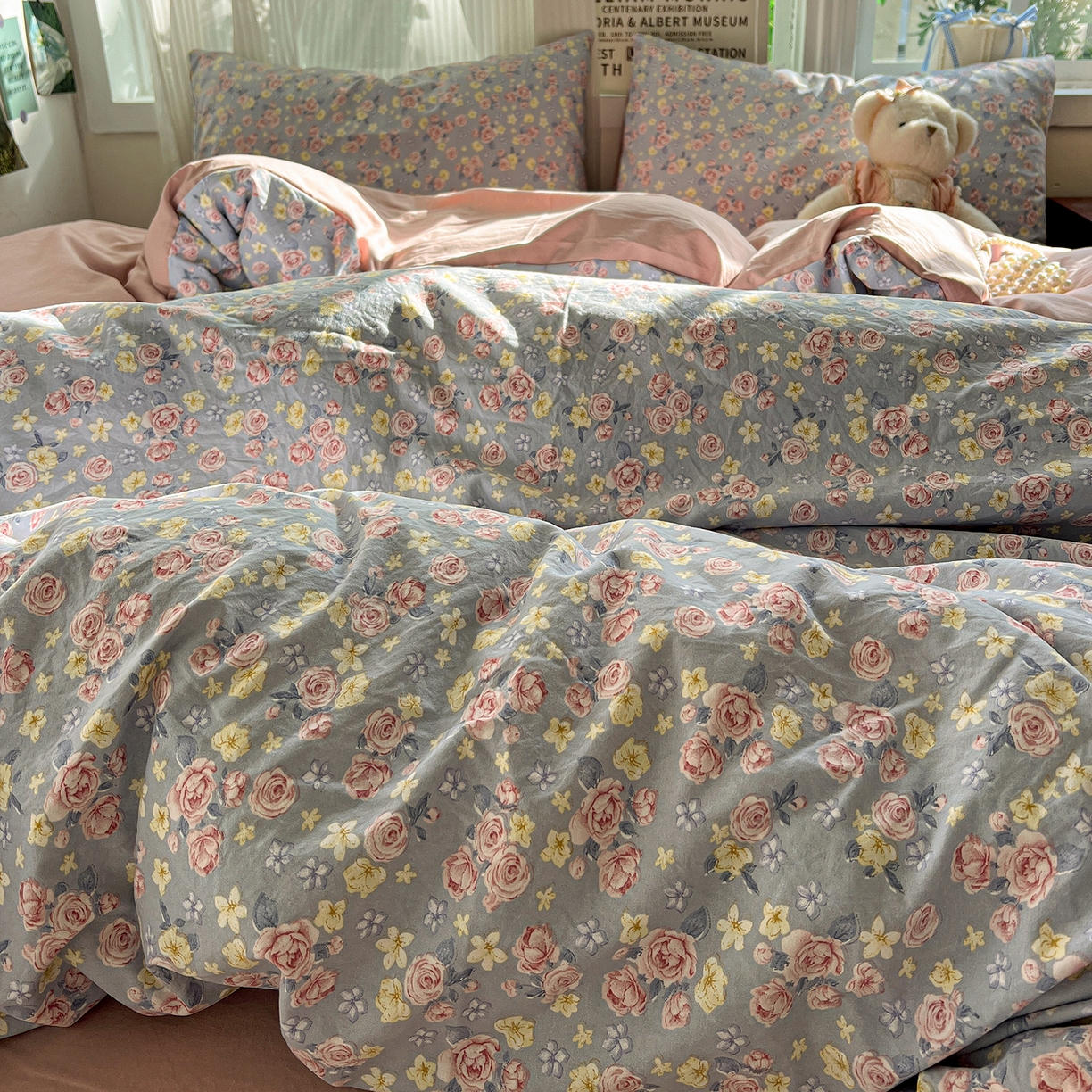 91家纺网 家纺一手货源 找家纺 水墨江南 2026新款加厚仿棉古法水洗棉小布袋款印花四件套 浪漫花园