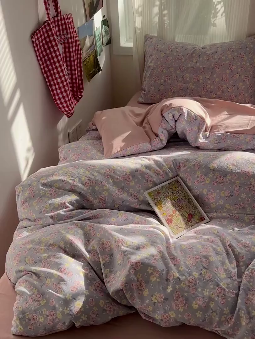 91家纺网 家纺一手货源 找家纺 水墨江南 2026新款加厚仿棉古法水洗棉小布袋款印花四件套 浪漫花园