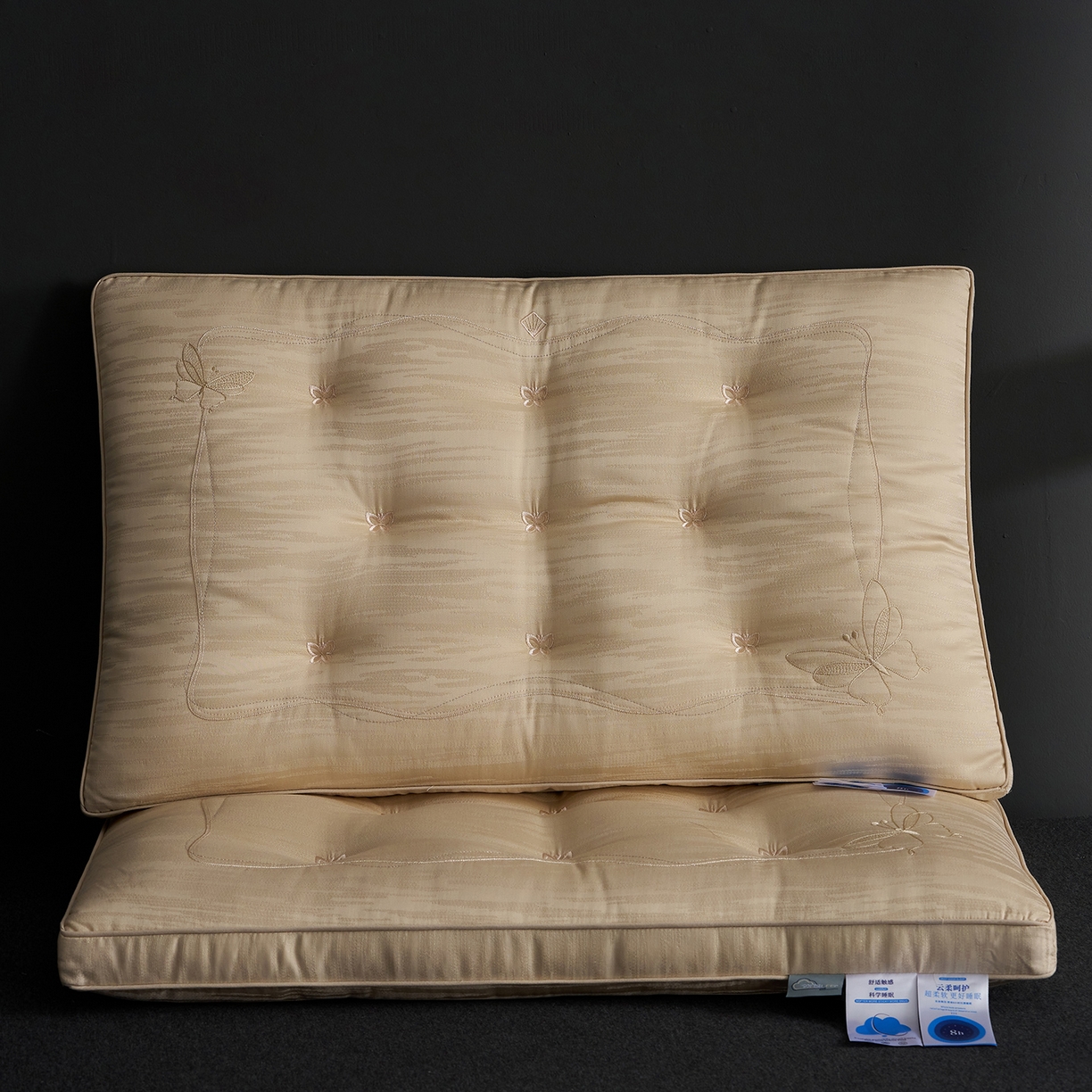 91家纺网 家纺一手货源 找家纺 乐可 2024新款双层纱兔兔荞麦枕 橙