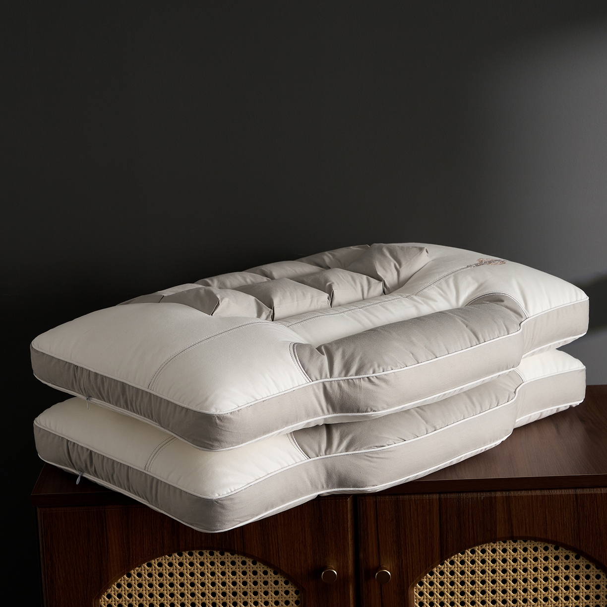 91家纺网 家纺一手货源 找家纺 （总）乐可 2025新款分区两用牵引枕全棉双向枕 枕头枕芯