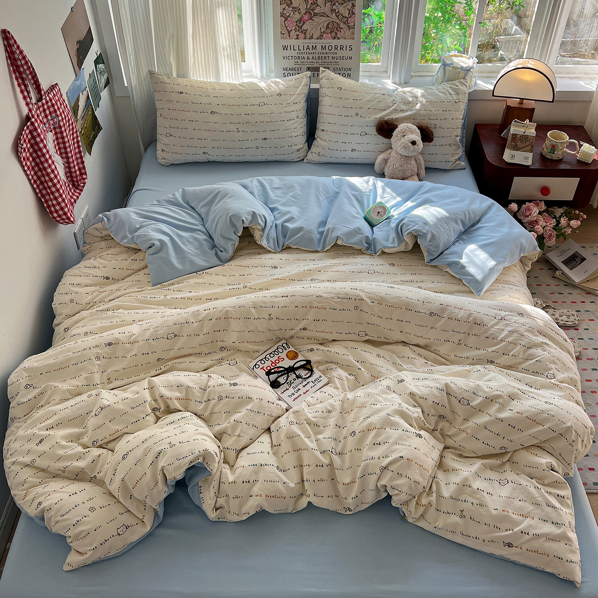 91家纺网 家纺一手货源 找家纺 水墨江南 2026新款加厚仿棉古法水洗棉小布袋款印花四件套 小猫钓鱼