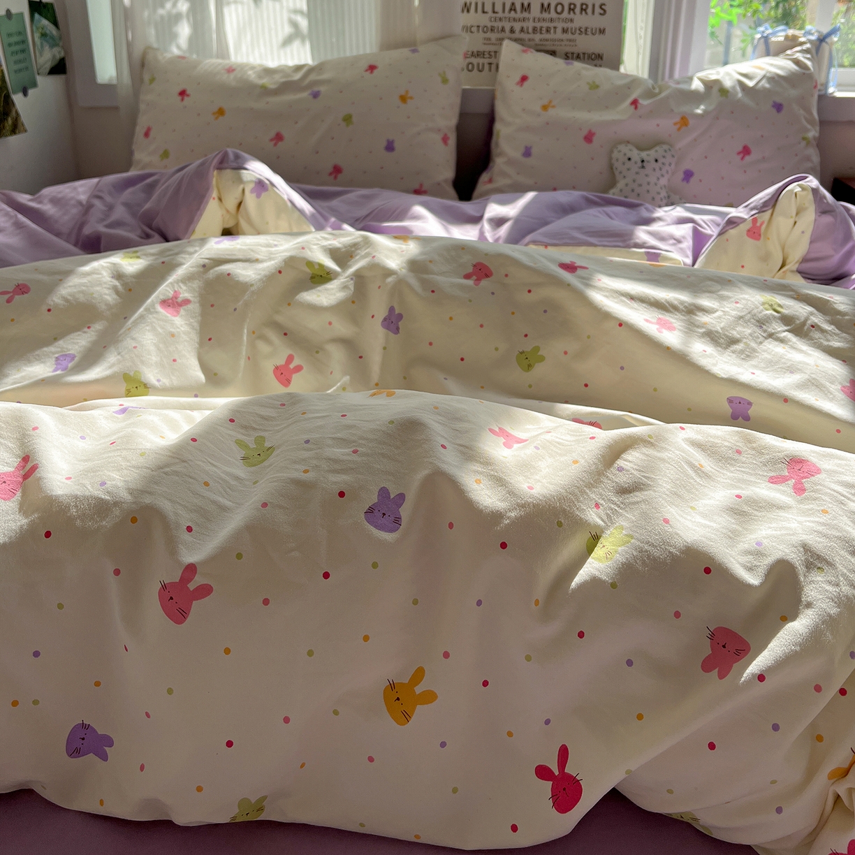 91家纺网 家纺一手货源 找家纺 水墨江南 2026新款加厚仿棉古法水洗棉小布袋款印花四件套 小兔波波