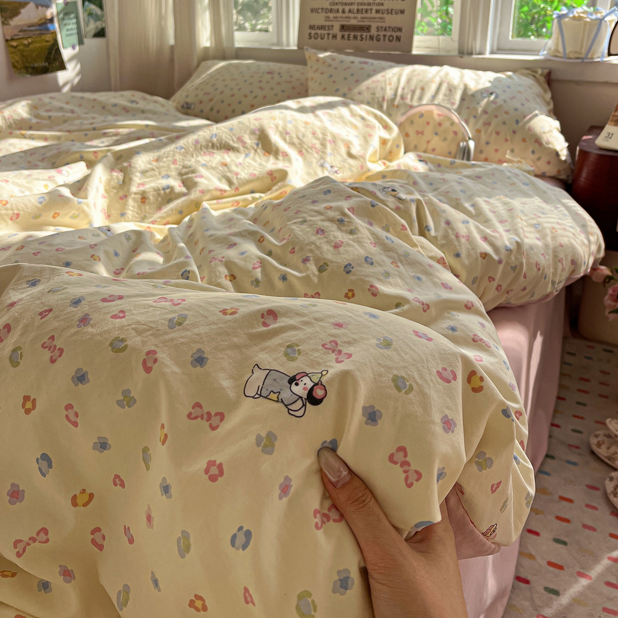 91家纺网 家纺一手货源 找家纺 水墨江南 2026新款加厚仿棉古法水洗棉小布袋款印花四件套 性感小狗