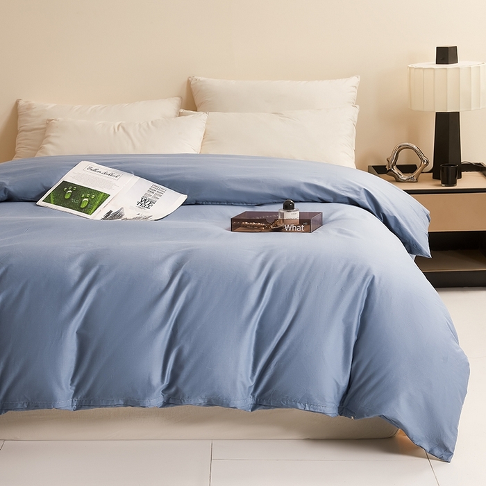 91家纺网 家纺一手货源 找家纺 名优家纺 2026新款60S13374高支密全棉印花纯色四件套 宾利兰+浅灰