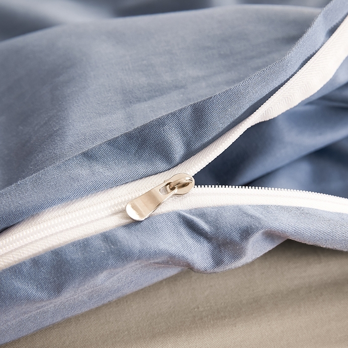 91家纺网 家纺一手货源 找家纺 名优家纺 2026新款60S13374高支密全棉印花纯色四件套 宾利兰+浅灰