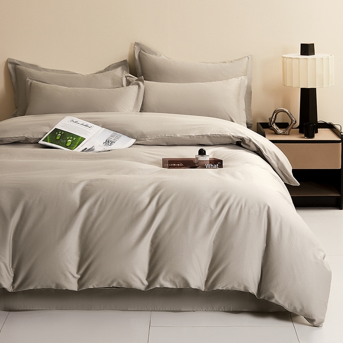 91家纺网 家纺一手货源 找家纺 名优家纺 2026新款60S13374高支密全棉印花纯色四件套 浅灰