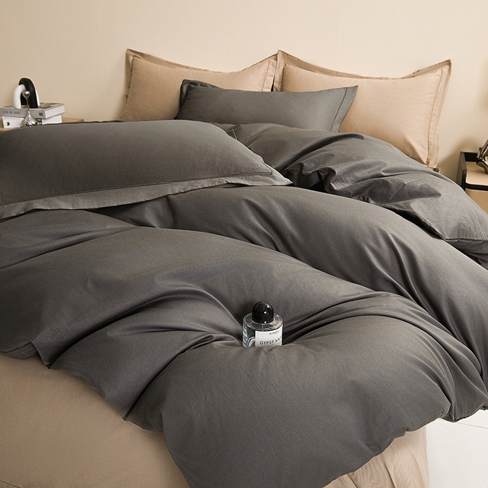 91家纺网 家纺一手货源 找家纺 名优家纺 2026新款60S13374高支密全棉印花纯色四件套 星耀黑+可可棕