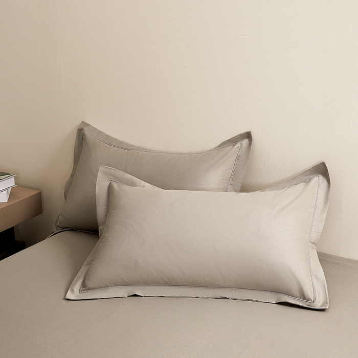 91家纺网 家纺一手货源 找家纺 名优家纺 2026新款60S13374高支密全棉印花纯色四件套 浅灰