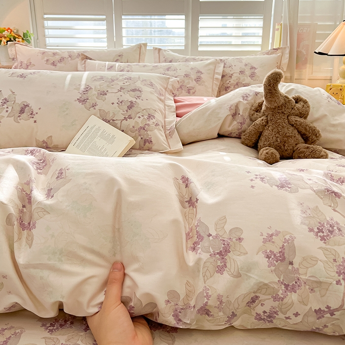 91家纺网 家纺一手货源 找家纺 名优家纺 2026新款60S13374高支密全棉印花纯色四件套 春日序-紫