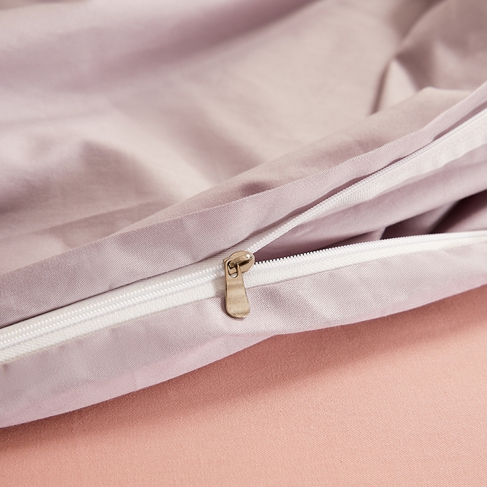 91家纺网 家纺一手货源 找家纺 名优家纺 2026新款60S13374高支密全棉印花纯色四件套 加仑紫+樱花粉