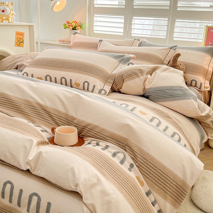 91家纺网 家纺一手货源 找家纺 名优家纺 2026新款60S13374高支密全棉印花纯色四件套 初见