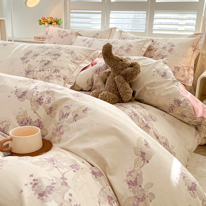 91家纺网 家纺一手货源 找家纺 名优家纺 2026新款60S13374高支密全棉印花纯色四件套 春日序-紫