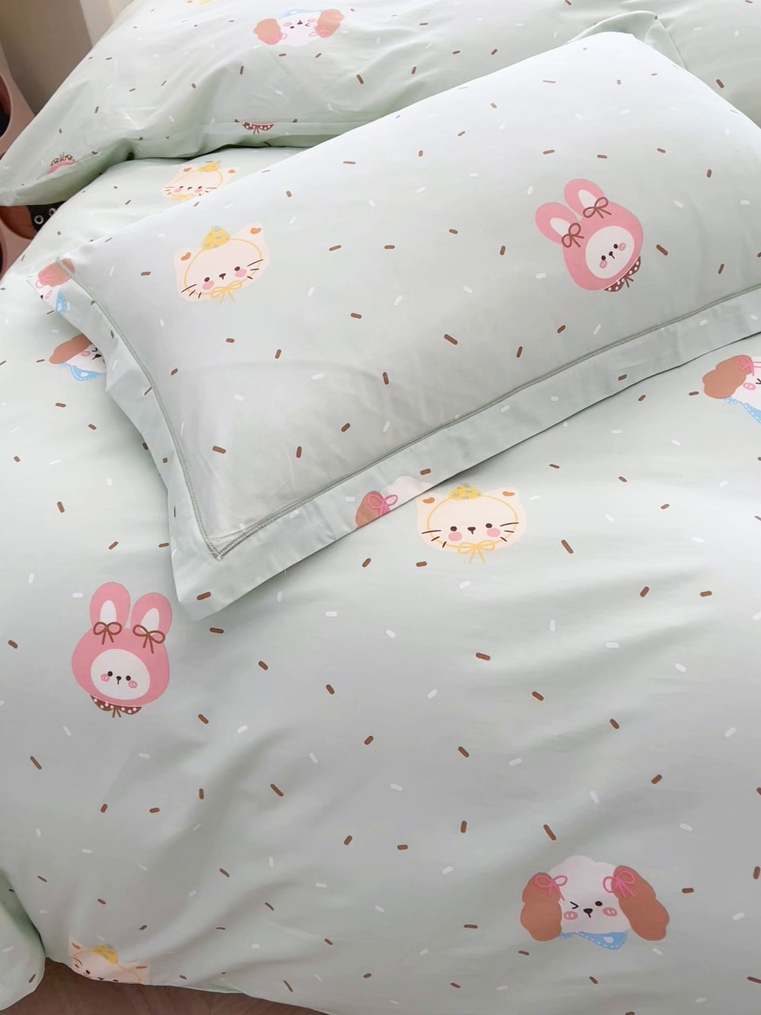 91家纺网 家纺一手货源 找家纺 名优家纺 2026新款60S13374高支密全棉印花纯色四件套 予甜-绿