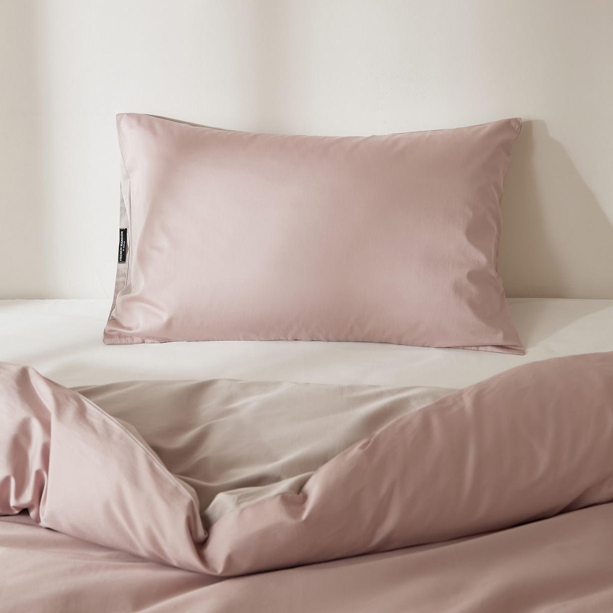 91家纺网 家纺一手货源 找家纺 EH家居 2026新款长绒棉安缦之境单品系列单枕套 AB版-安缦之境-洋气粉灰