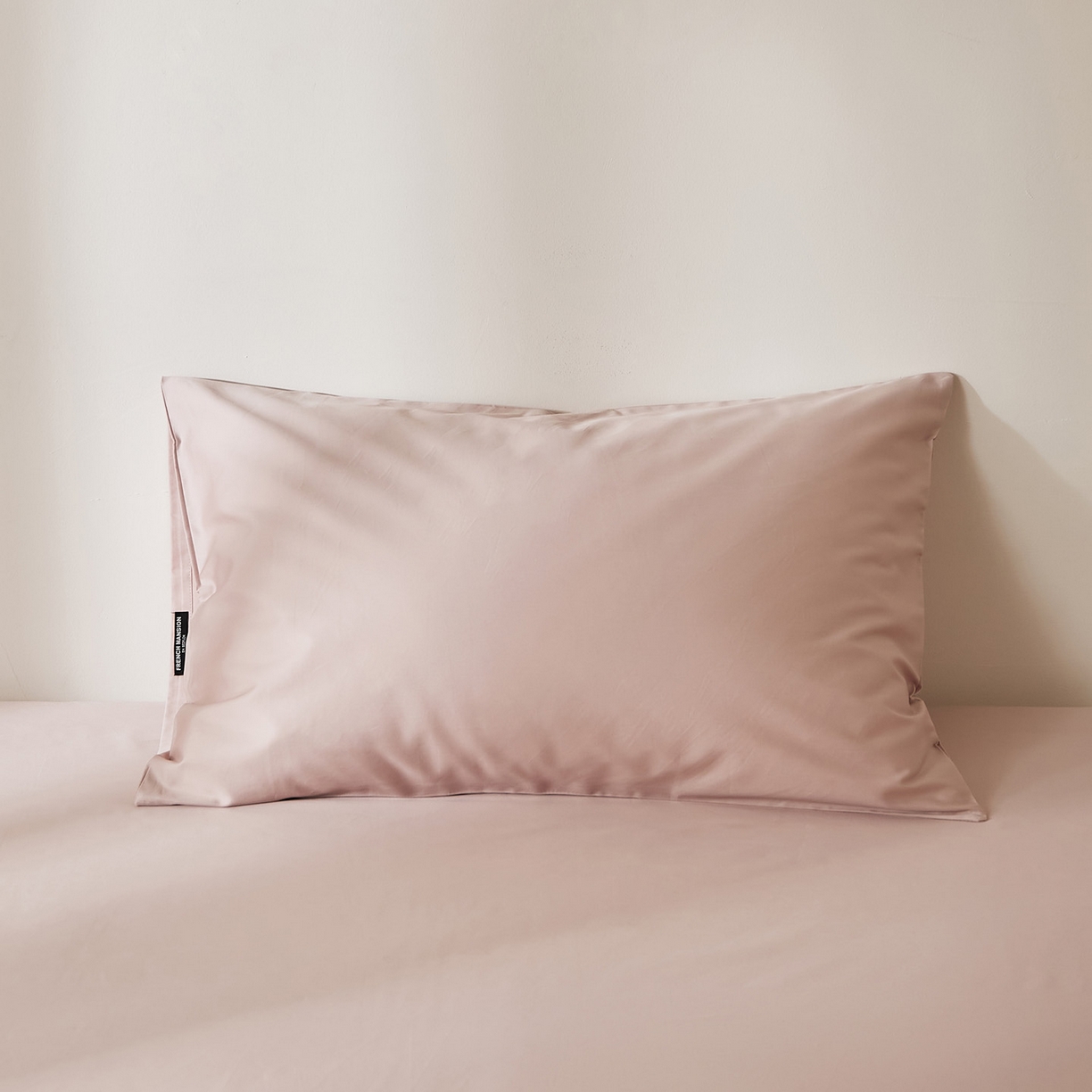 91家纺网 家纺一手货源 找家纺 EH家居 2026新款长绒棉安缦之境单品系列单枕套 AA版-安缦之境-灰裸粉