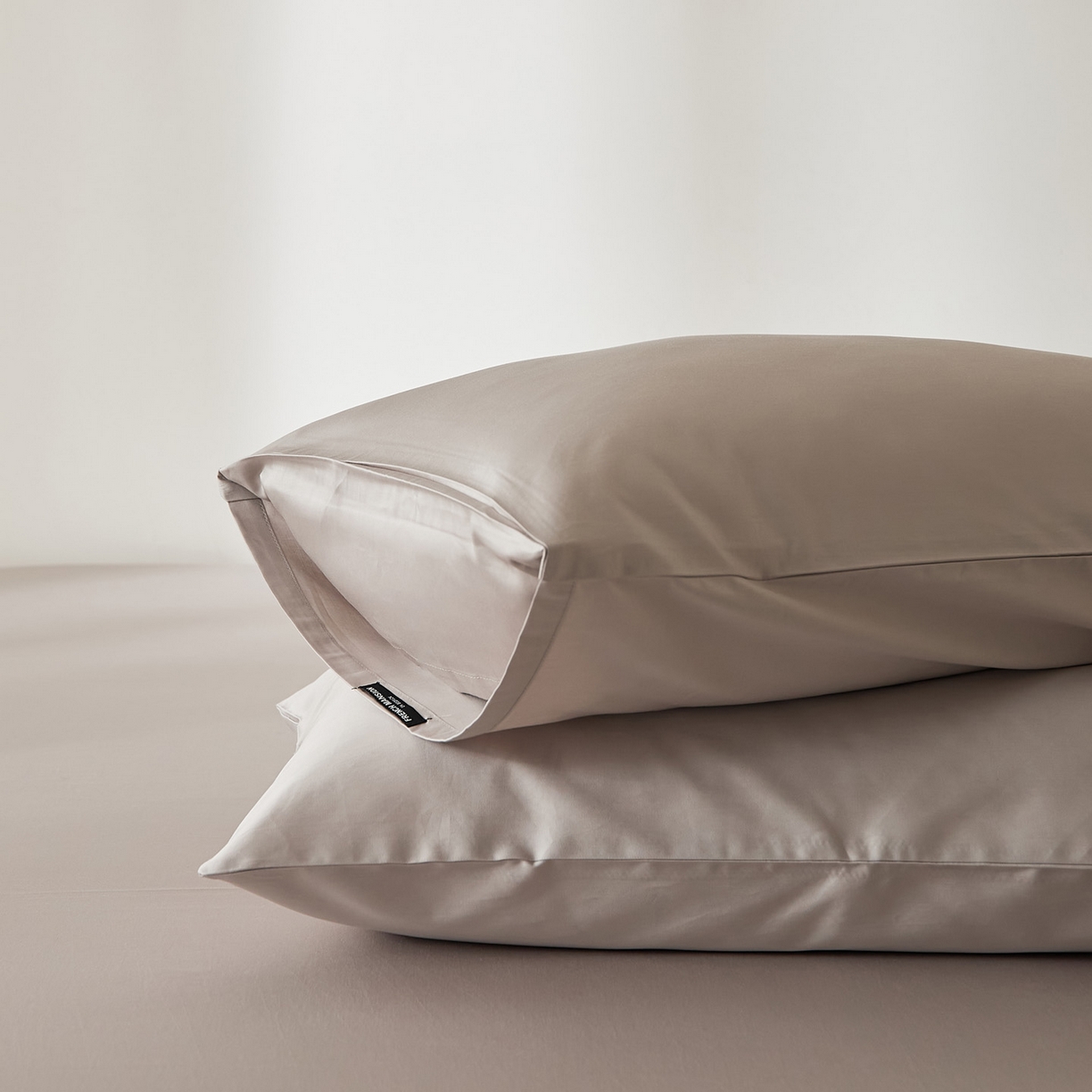 91家纺网 家纺一手货源 找家纺 EH家居 2026新款长绒棉安缦之境单品系列单枕套 AA版-安缦之境-都市灰