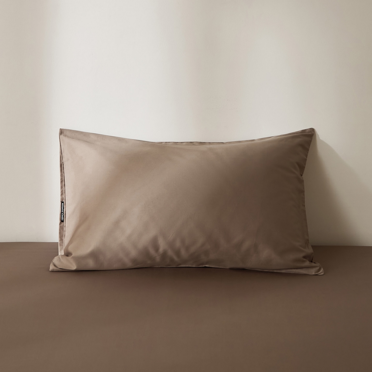 91家纺网 家纺一手货源 找家纺 EH家居 2026新款长绒棉安缦之境单品系列单枕套 AA版-安缦之境-秋山棕