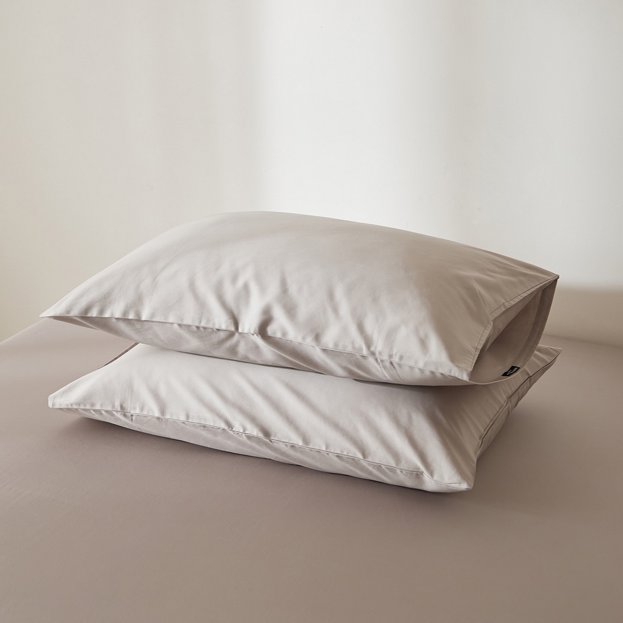 91家纺网 家纺一手货源 找家纺 EH家居 2026新款长绒棉安缦之境单品系列单枕套 AA版-安缦之境-都市灰