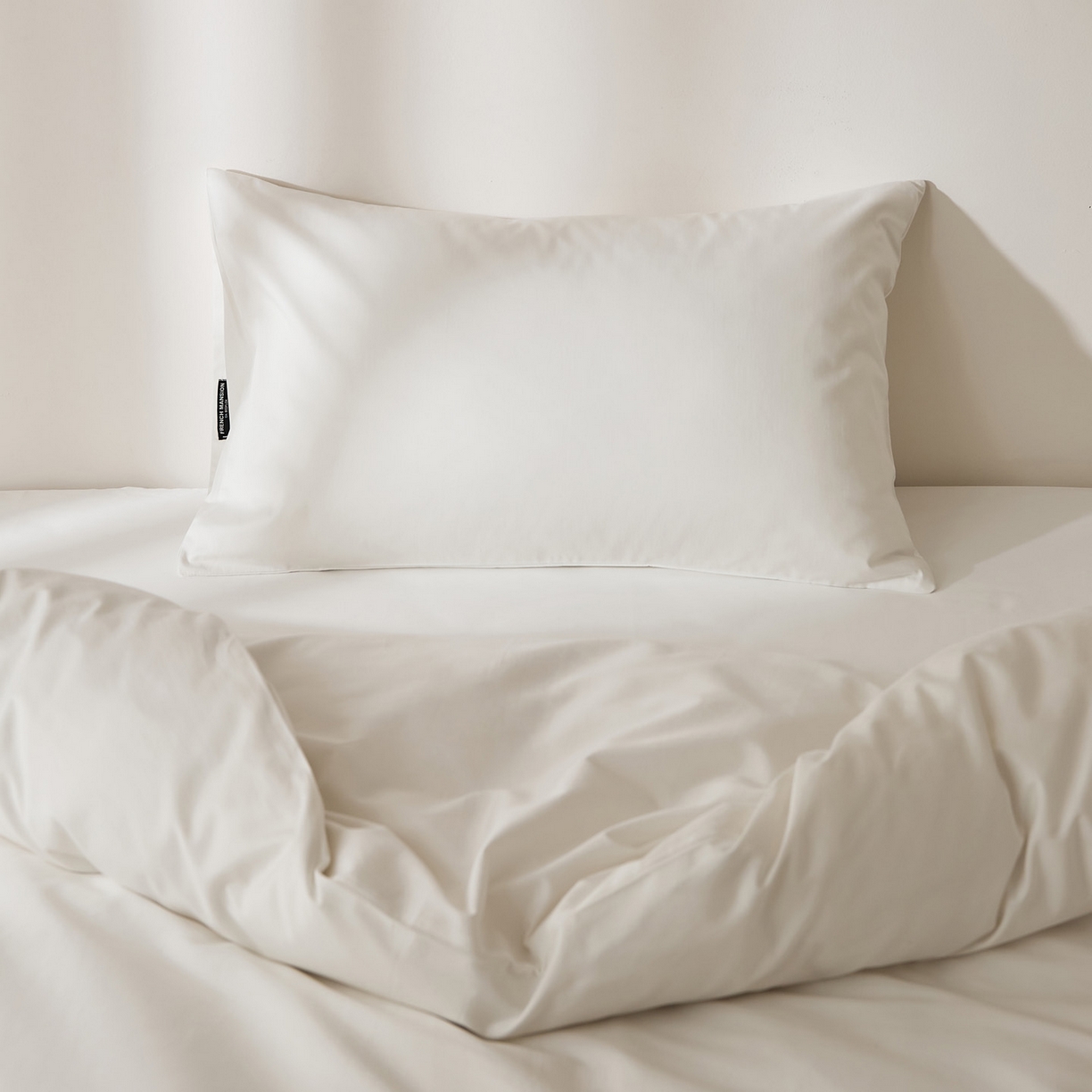 91家纺网 家纺一手货源 找家纺 EH家居 2026新款长绒棉安缦之境单品系列单枕套 AB版-安缦之境-月影白