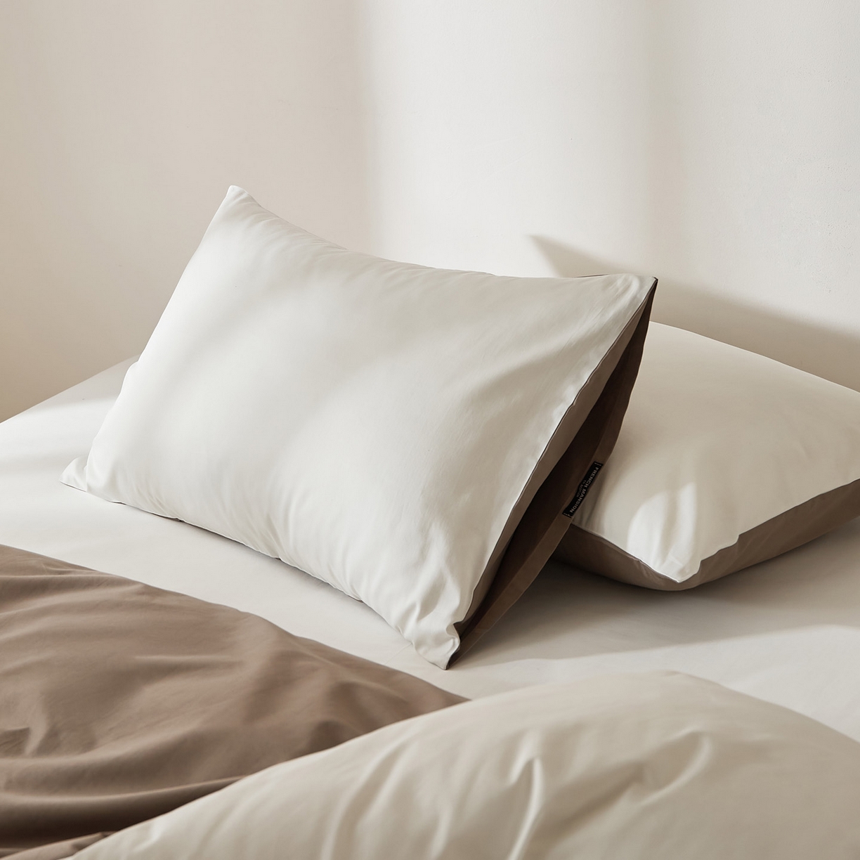 91家纺网 家纺一手货源 找家纺 EH家居 2026新款长绒棉安缦之境单品系列单枕套 AB版-安缦之境-阳光白咖