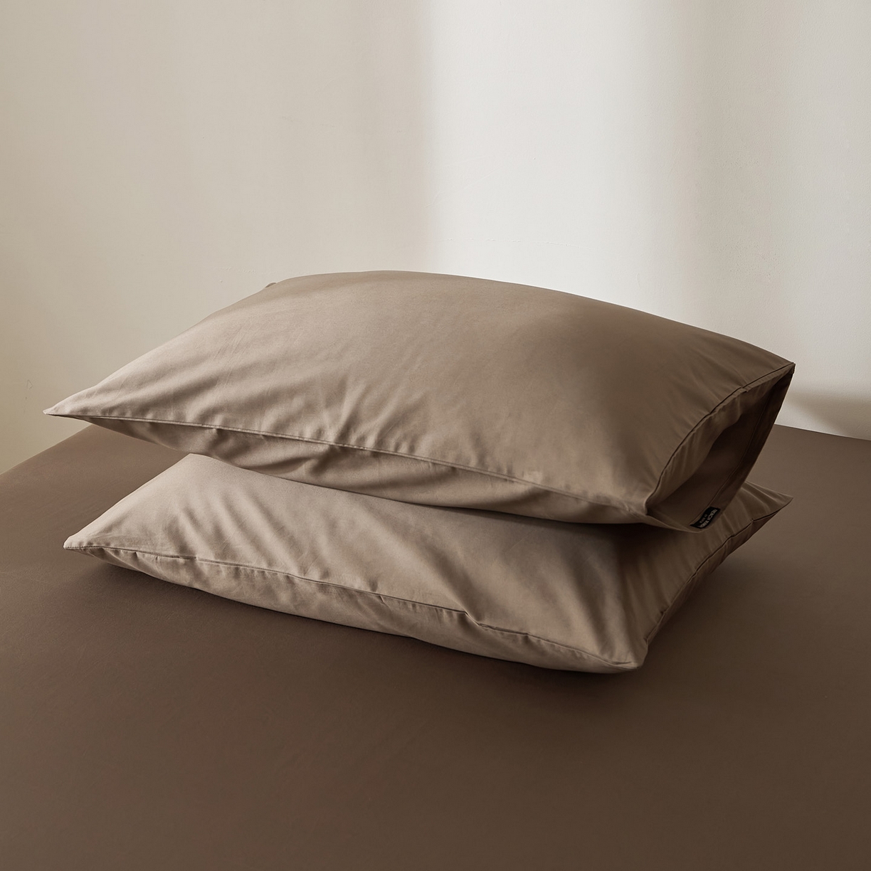 91家纺网 家纺一手货源 找家纺 EH家居 2026新款长绒棉安缦之境单品系列单枕套 AA版-安缦之境-秋山棕