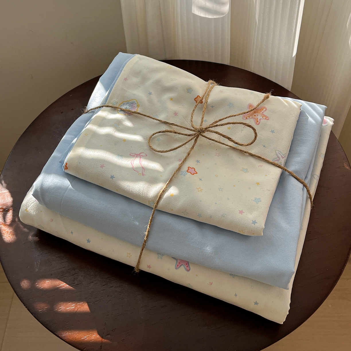 91家纺网 家纺一手货源 找家纺 水墨江南 2026新款加厚仿棉古法水洗棉小布袋款印花四件套 海底乐园