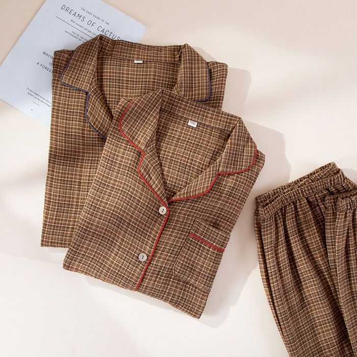 91家纺网 家纺一手货源 找家纺 洛兰沙家居馆 2025新款情侣款全棉双层男女家居服简约睡衣套装长袖长裤格子简约风舒适款 男士莫奈花园长袖长裤套装-卡其色