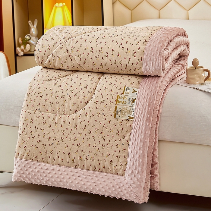 91家纺网 家纺一手货源 找家纺 （总）蔻之羽 （全年现货）2026年新款豆豆被春秋被夏被加厚冬被空调被四季绒被子