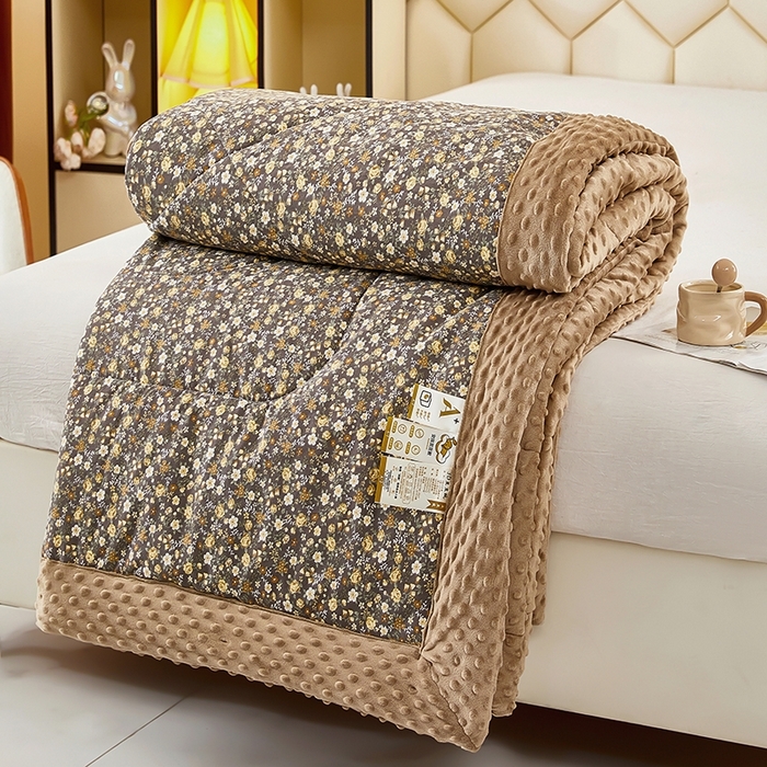 91家纺网 家纺一手货源 找家纺 蔻之羽 （全年现货）2026年新款豆豆被春秋被夏被加厚冬被空调被四季绒被子 南絮