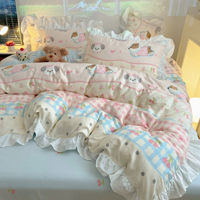 91家纺网 家纺一手货源 找家纺 六巷胡同 2026春夏新款韩式INS减龄花边款全棉卡通四件套 花边洋气柯基崽