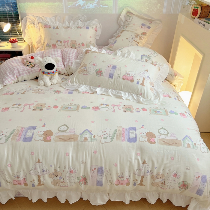 91家纺网 家纺一手货源 找家纺 六巷胡同 2026春夏新款韩式INS减龄花边款全棉卡通四件套 花边欢乐课堂趴