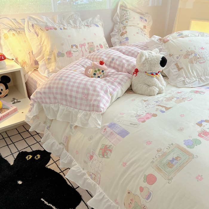 91家纺网 家纺一手货源 找家纺 六巷胡同 2026春夏新款韩式INS减龄花边款全棉卡通四件套 花边欢乐课堂趴