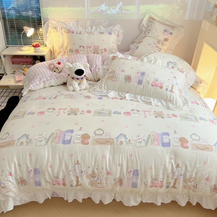 91家纺网 家纺一手货源 找家纺 六巷胡同 2026春夏新款韩式INS减龄花边款全棉卡通四件套 花边欢乐课堂趴