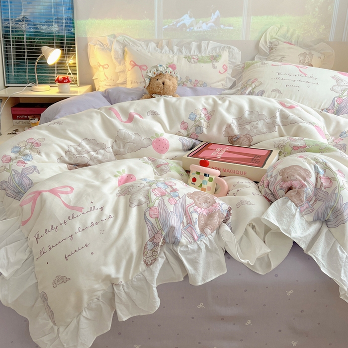 六巷胡同 2026春夏新款韩式INS减龄花边款全棉卡通四件套 花边秘境花园熊