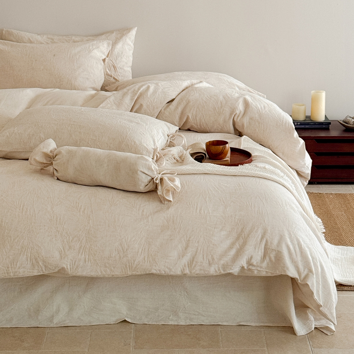 91家纺网 家纺一手货源 找家纺 （总）极简 2026新款全棉亚麻浮雕提花四件套-场景二（控价：小号195标准295加大313）