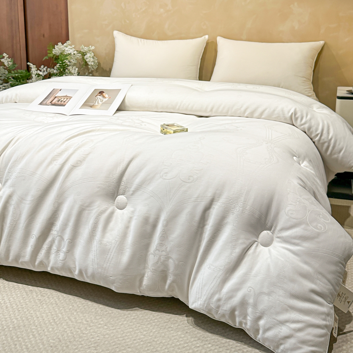 91家纺网 家纺一手货源 找家纺 壹张床 2025新款全棉40支大提花大豆被保暖冬被家用被子被芯春秋被冬被学生被 雅芙-白