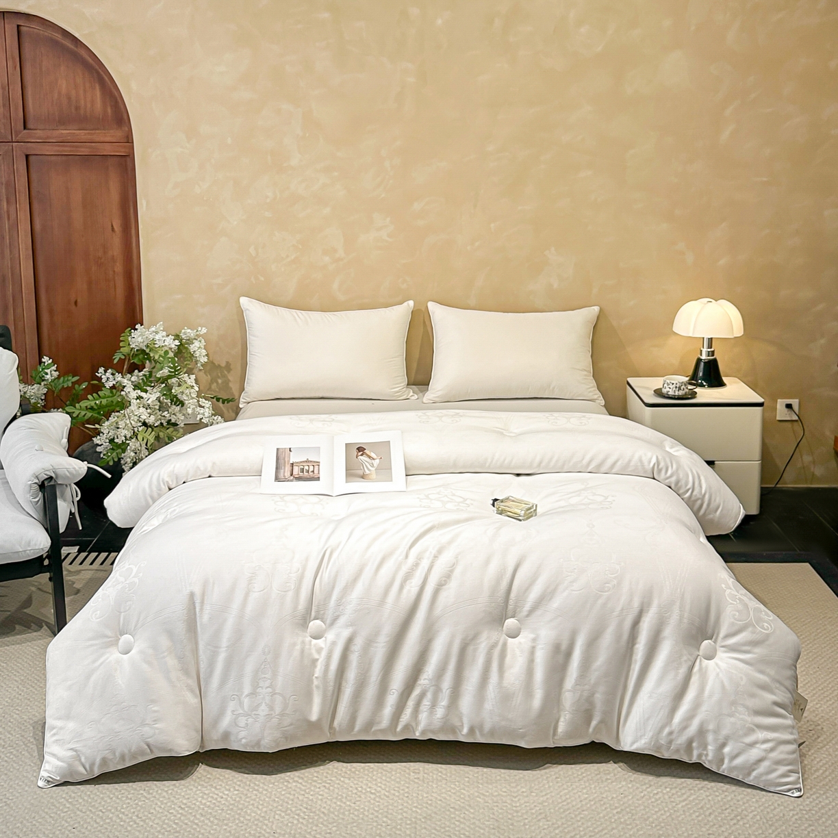 91家纺网 家纺一手货源 找家纺 壹张床 2025新款全棉40支大提花大豆被保暖冬被家用被子被芯春秋被冬被学生被 雅芙-白