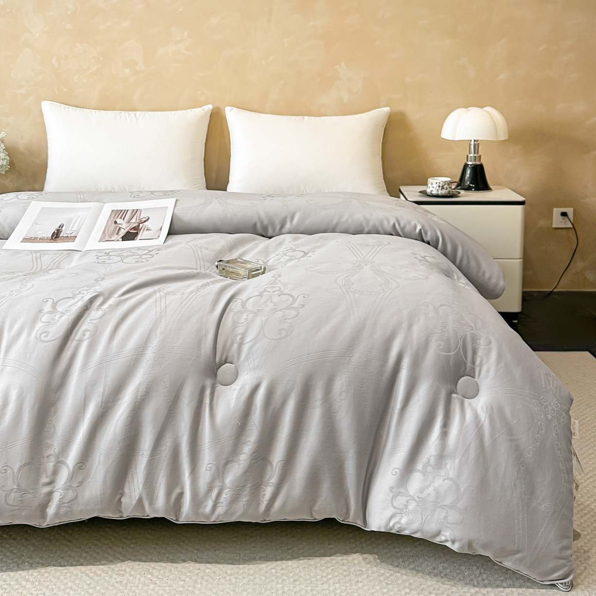 91家纺网 家纺一手货源 找家纺 壹张床 2025新款全棉40支大提花大豆被保暖冬被家用被子被芯春秋被冬被学生被 雅芙-灰