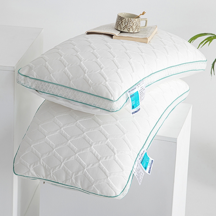 91家纺网 家纺一手货源 找家纺 （总）仁宇枕业 2025新款新品3D透气针织羽丝绒舒适枕头枕芯