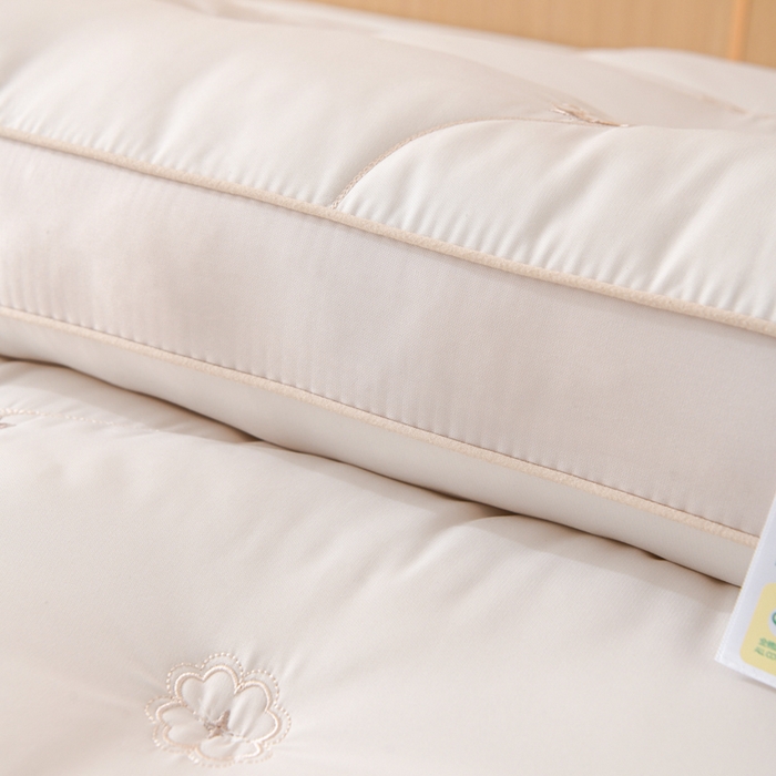 91家纺网 家纺一手货源 找家纺 仁宇枕业 2025新款新品彩色棉花朵枕头枕芯 彩色棉花朵枕-粉色