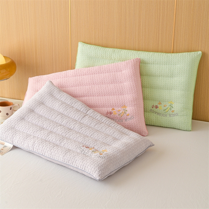 91家纺网 家纺一手货源 找家纺 仁宇枕业 2025新款新品彩色针织棉低枕头枕芯 组合图