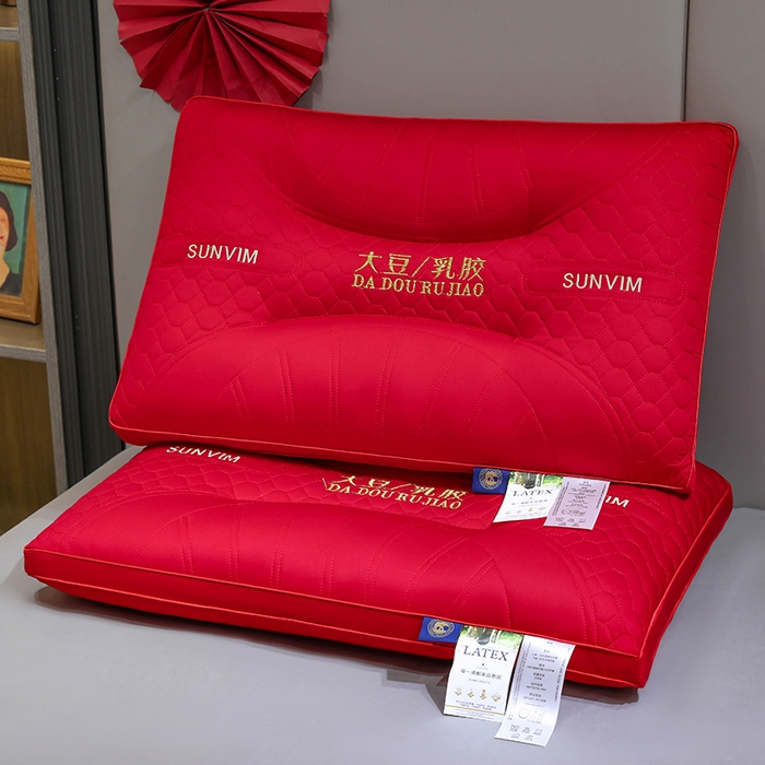 91家纺网 家纺一手货源 找家纺 （总）仁宇枕业 2025新款新品大红婚庆莱赛尔蚕丝乳胶功能枕头枕芯大豆乳胶枕头枕芯