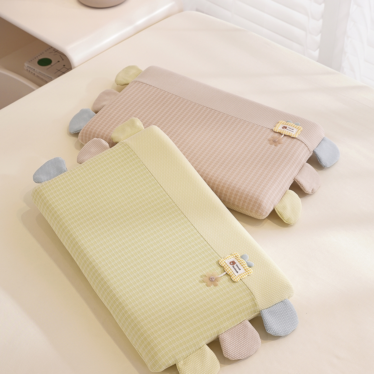 91家纺网 家纺一手货源 找家纺 仁宇枕业 2025新款新品亲肤暖绒礼物熊儿童安抚记忆枕头枕芯 组合图