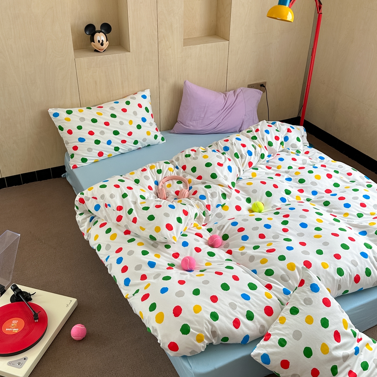 91家纺网 家纺一手货源 找家纺 爱丽丝 2026新款全棉针织四件套 彩色波点