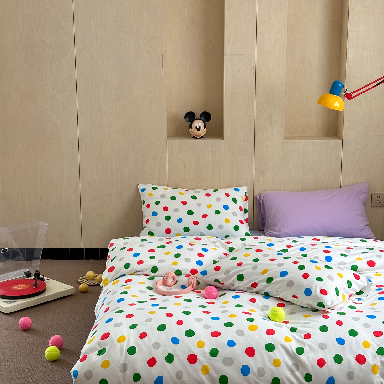 91家纺网 家纺一手货源 找家纺 爱丽丝 2026新款全棉针织四件套 彩色波点