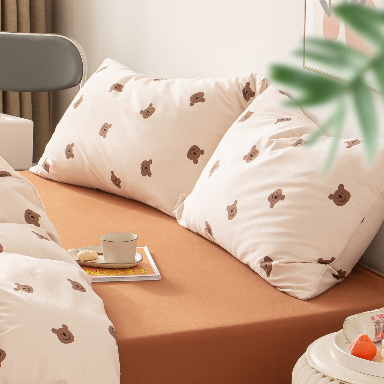 91家纺网 家纺一手货源 找家纺 爱丽丝 2026新款全棉针织四件套 晚安熊-米