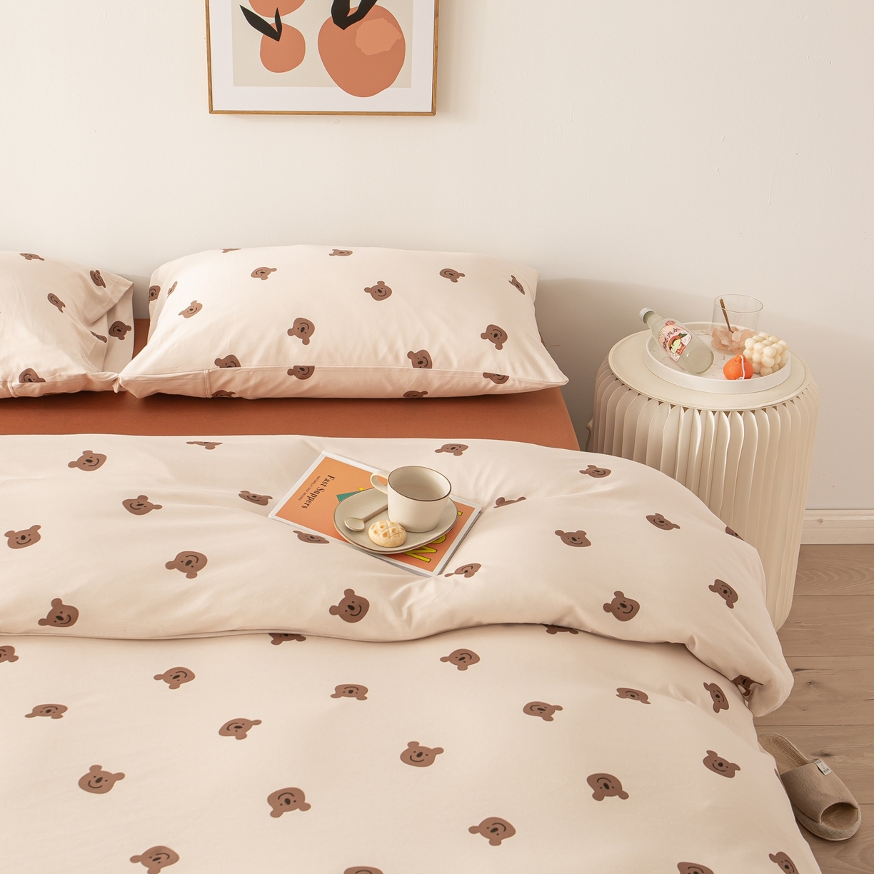 91家纺网 家纺一手货源 找家纺 爱丽丝 2026新款全棉针织四件套 晚安熊-米